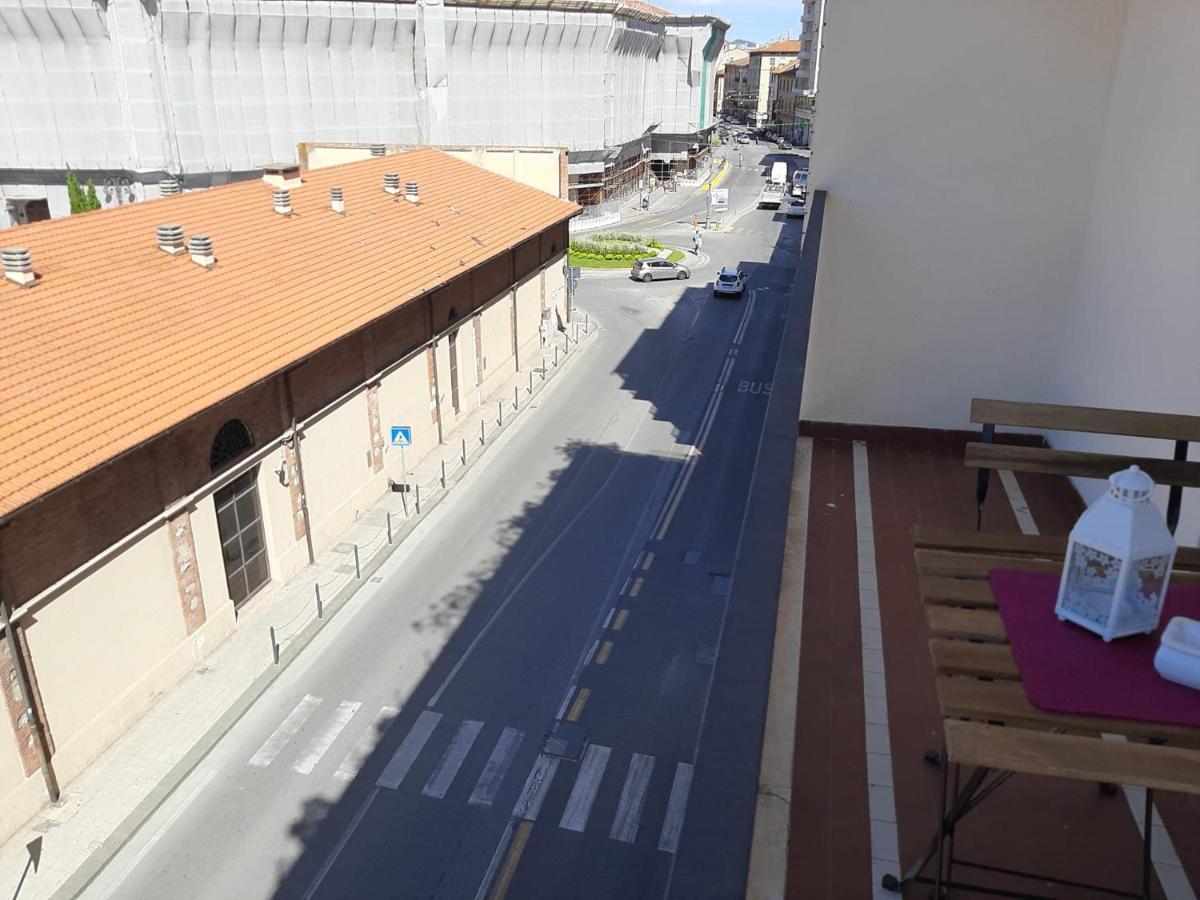 Porta A Mare Station Apartamento Pisa Exterior foto